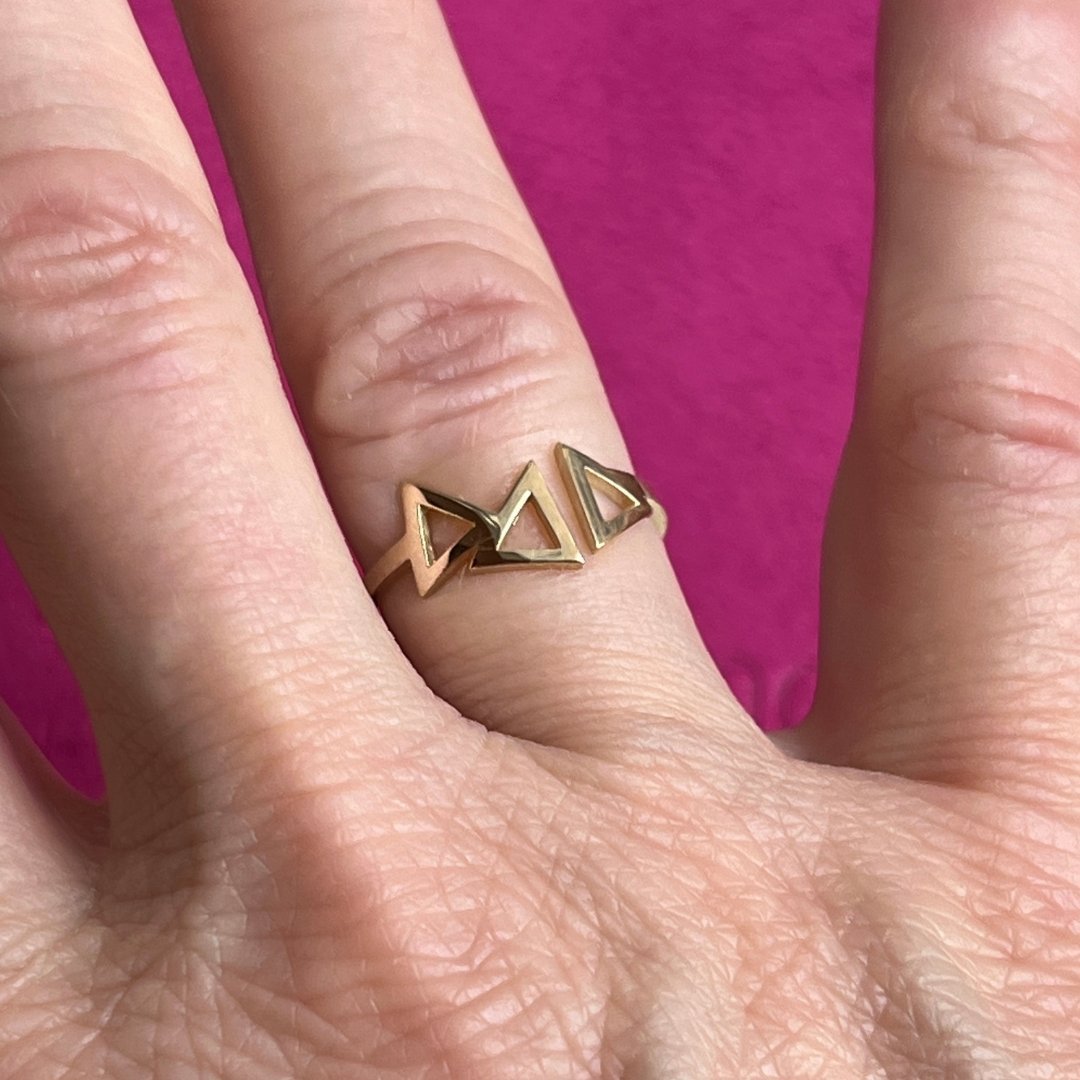 Solid 14k gold tri delta ring by mazi + zo