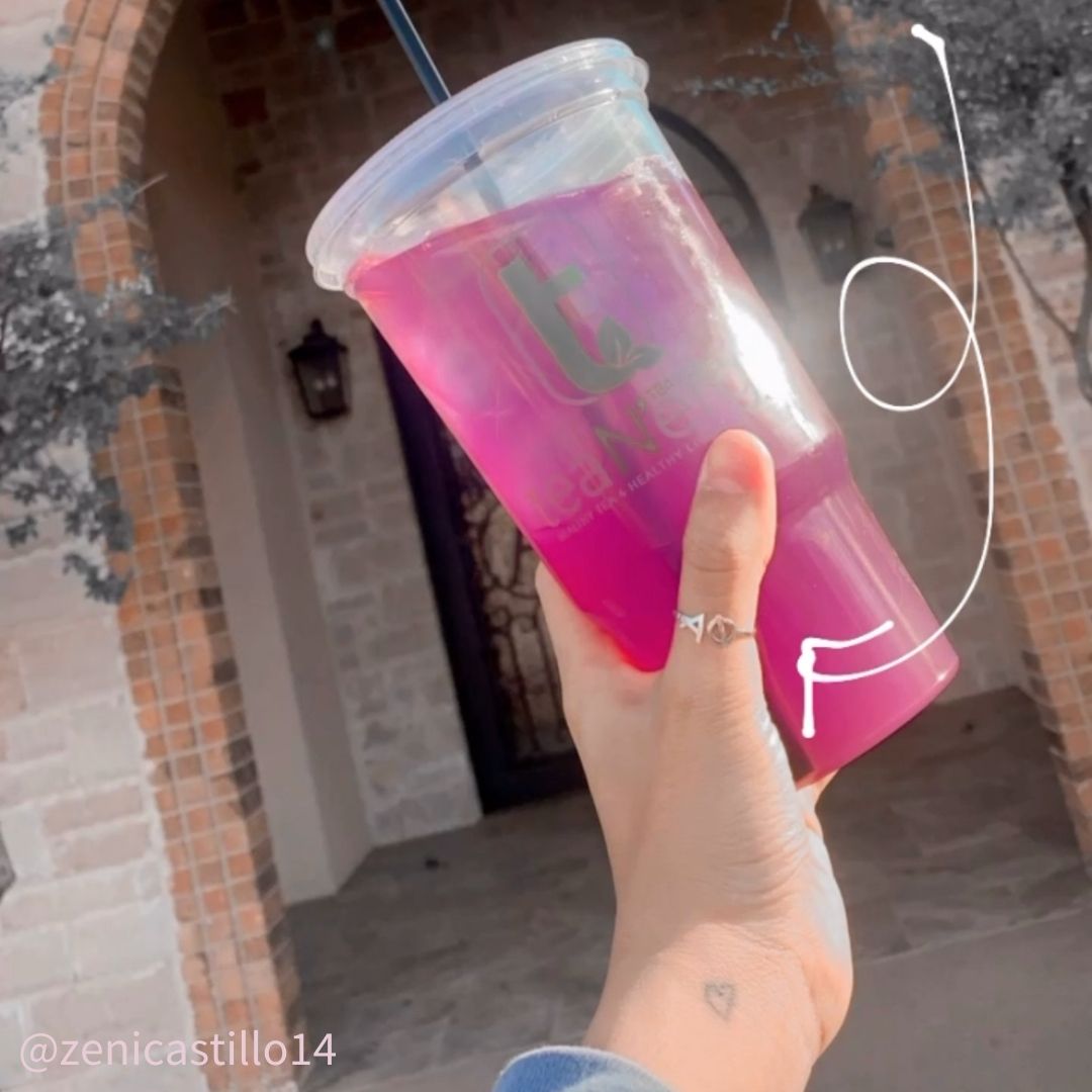 Sterling Silver Alpha Phi (APhi) ring | mazi + zo sorority jewelry on @zenicastillo14