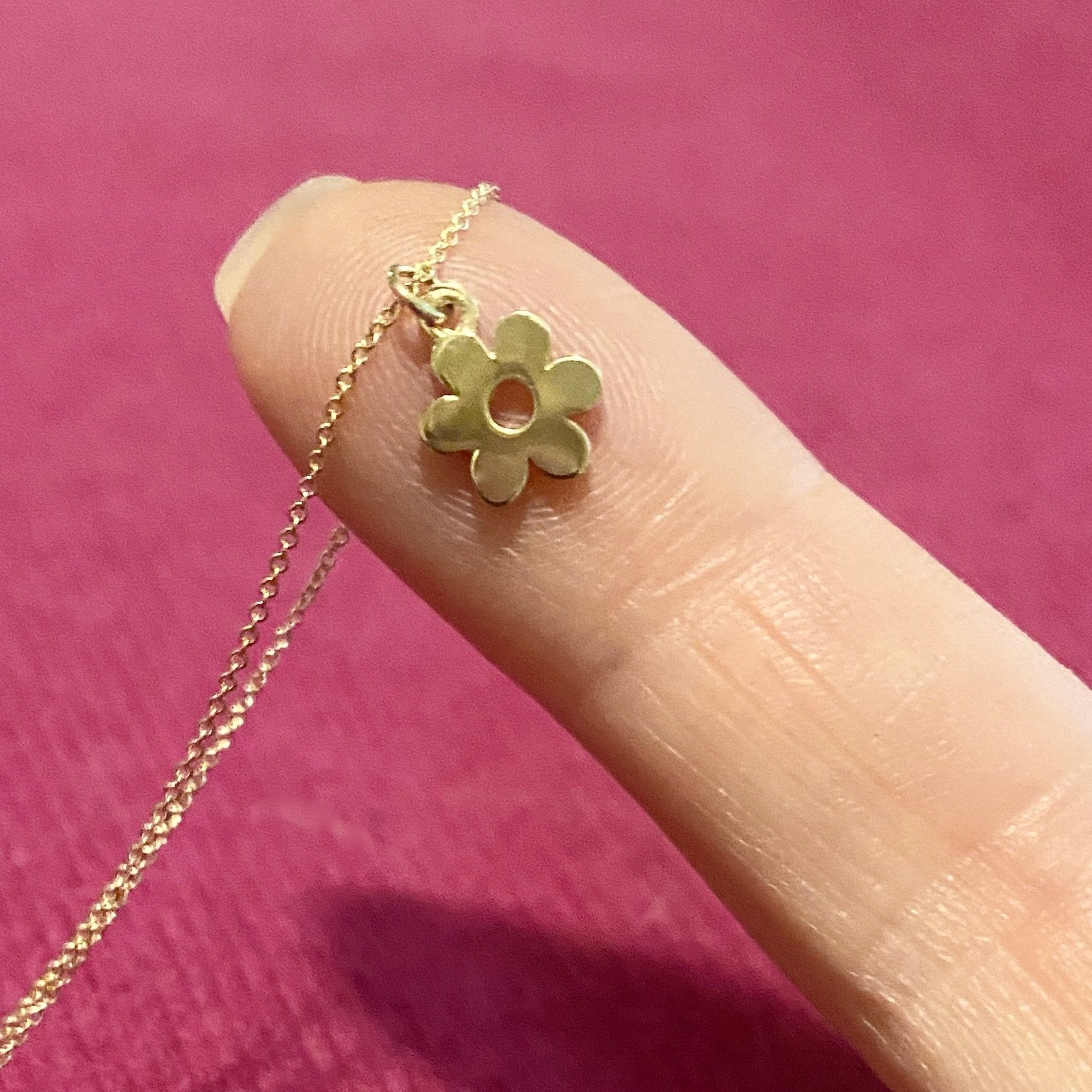 14k Gold Flower Necklace | mazi + zo