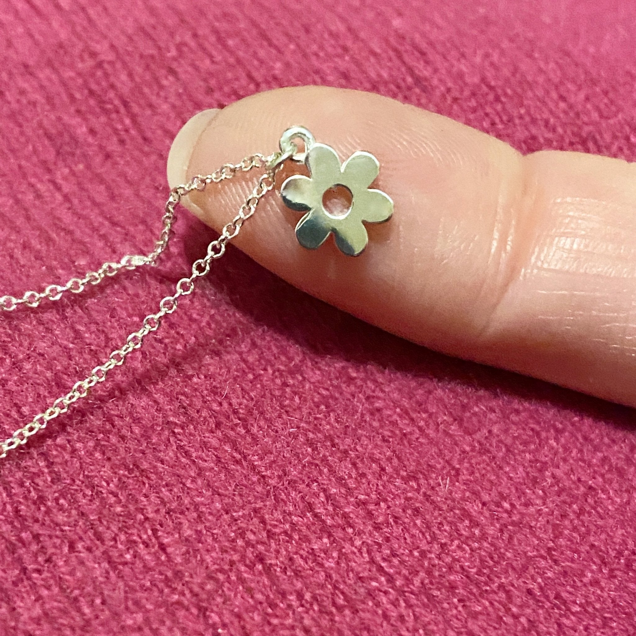 Sterling Silver Flower Necklace | mazi + zo