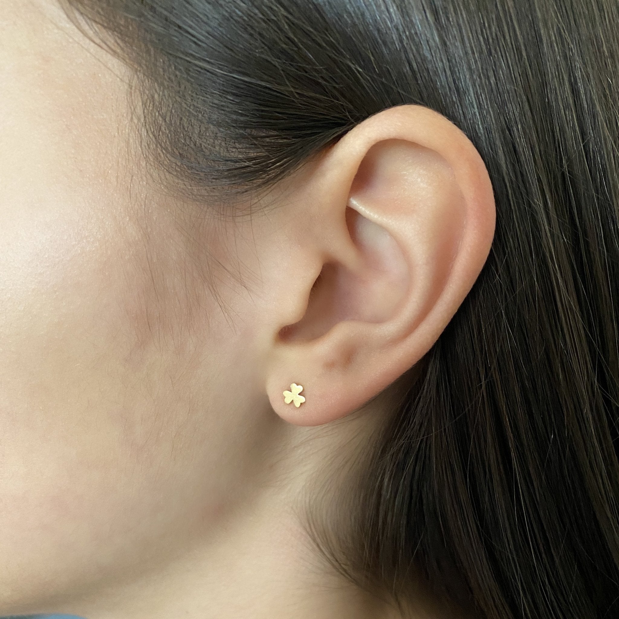 14k Gold Shamrock Earrings | mazi + zo jewelry