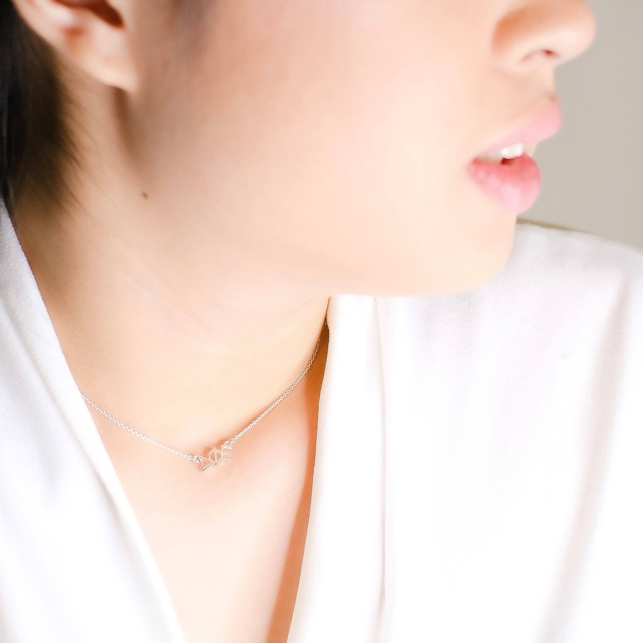 Silver Delta Phi Epsilon necklace | mazi + zo sorority jewelry