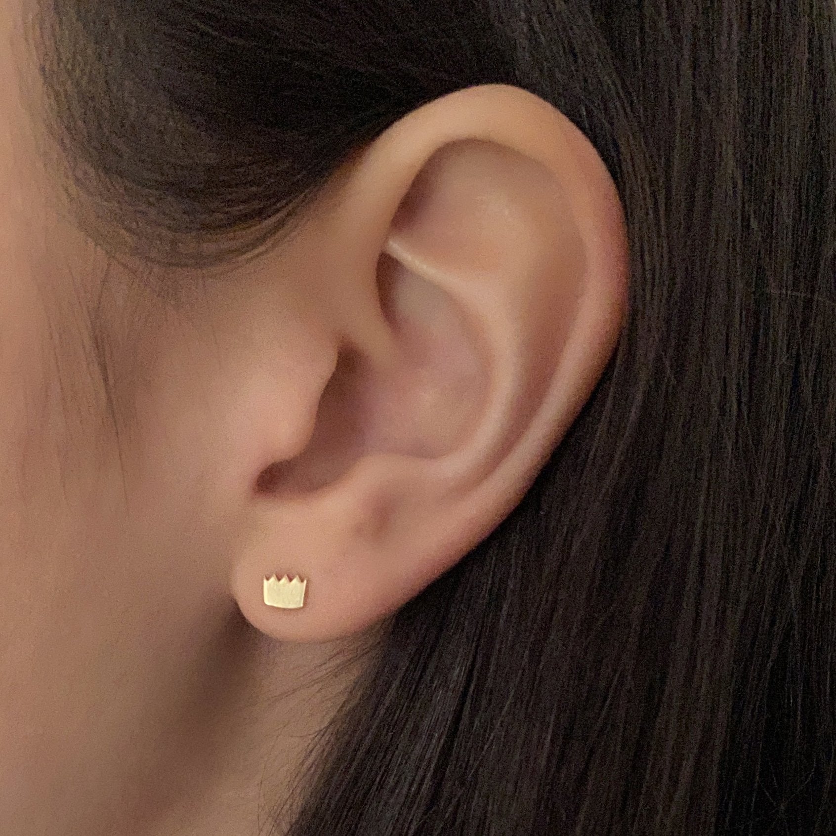 14k Gold Crown Earrings | mazi + zo jewelry