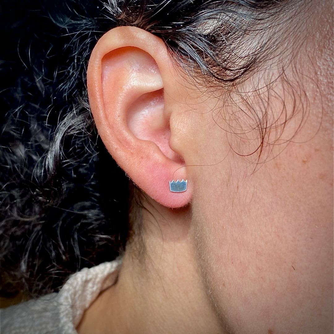 Silver Zeta Tau Alpha Crown Earrings | mazi + zo sorority jewelry