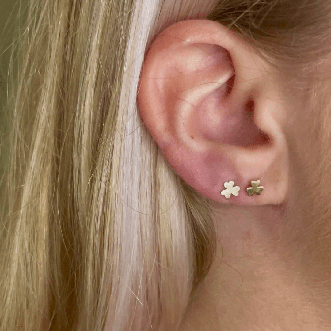 Kappa Delta Shamrock Stud Earring | mazi + zo sorority jewelry