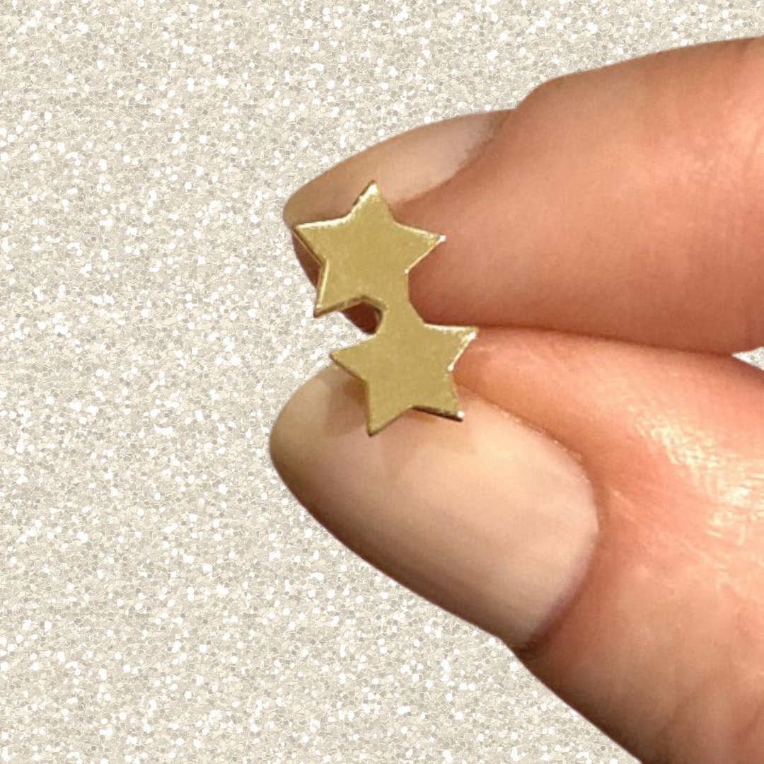 recycled 14k gold double star stud earring