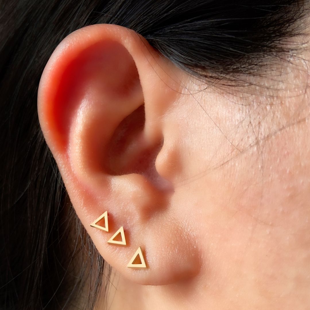 14k Gold TriDelta Earrings | mazi + zo sorority jewelry