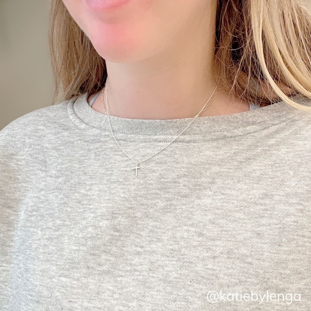 Delicate silver cross necklace on @katiebylenga| mazi + zo jewelry