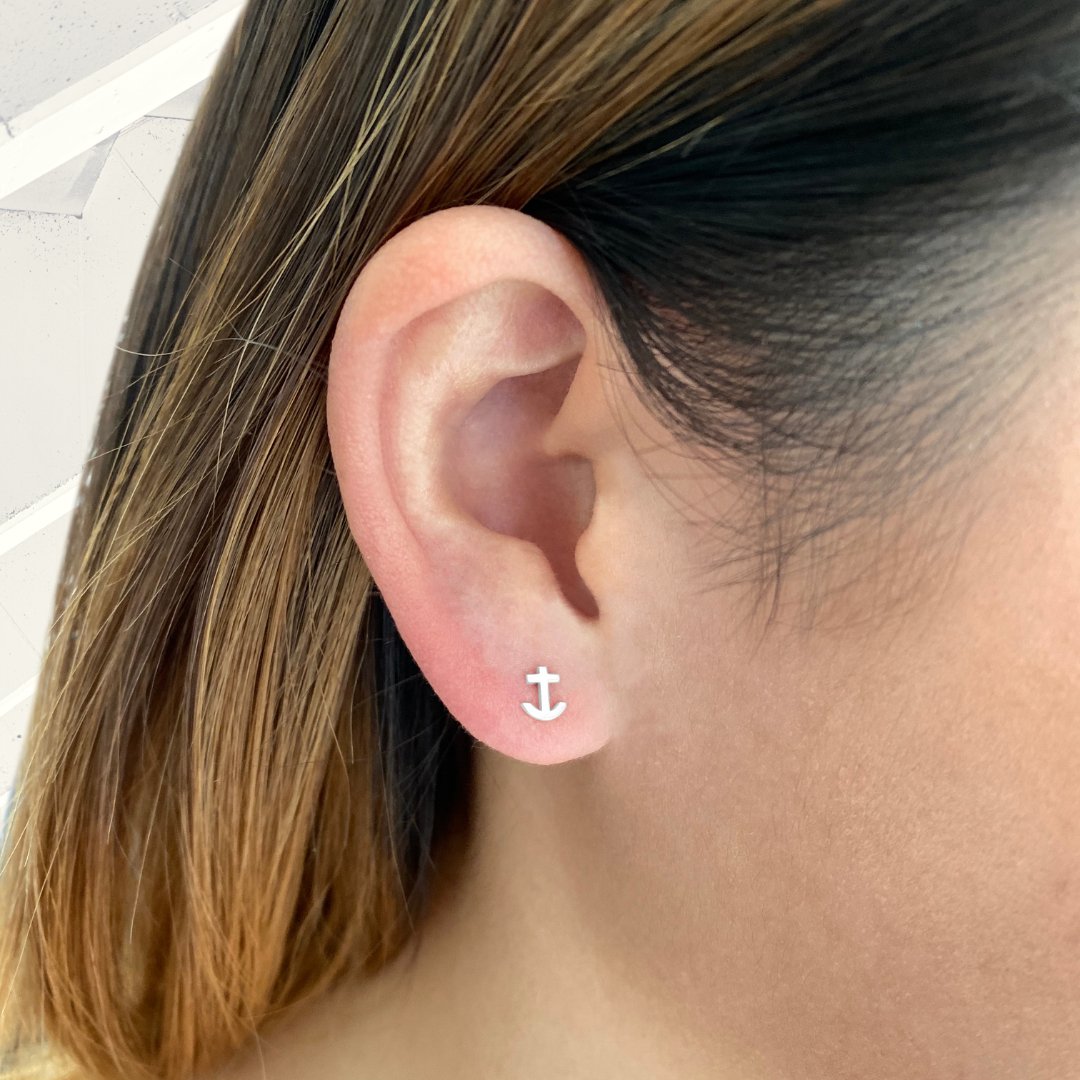 Sterling Silver Delta Gamma Anchor Earring | mazi + zo sorority jewelry
