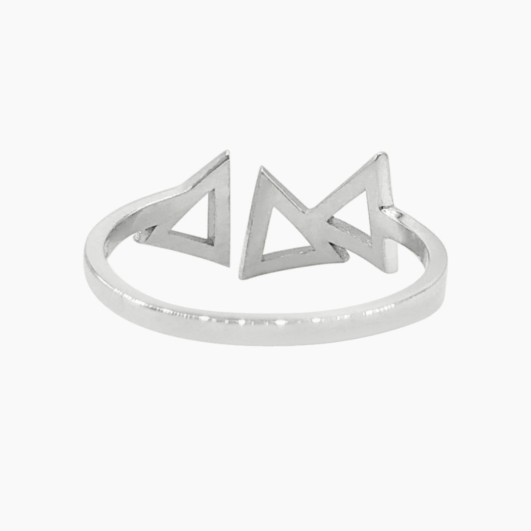 Sterling Silver Delta Delta Delta (Tri Delta) ring | mazi + zo sorority jewelry