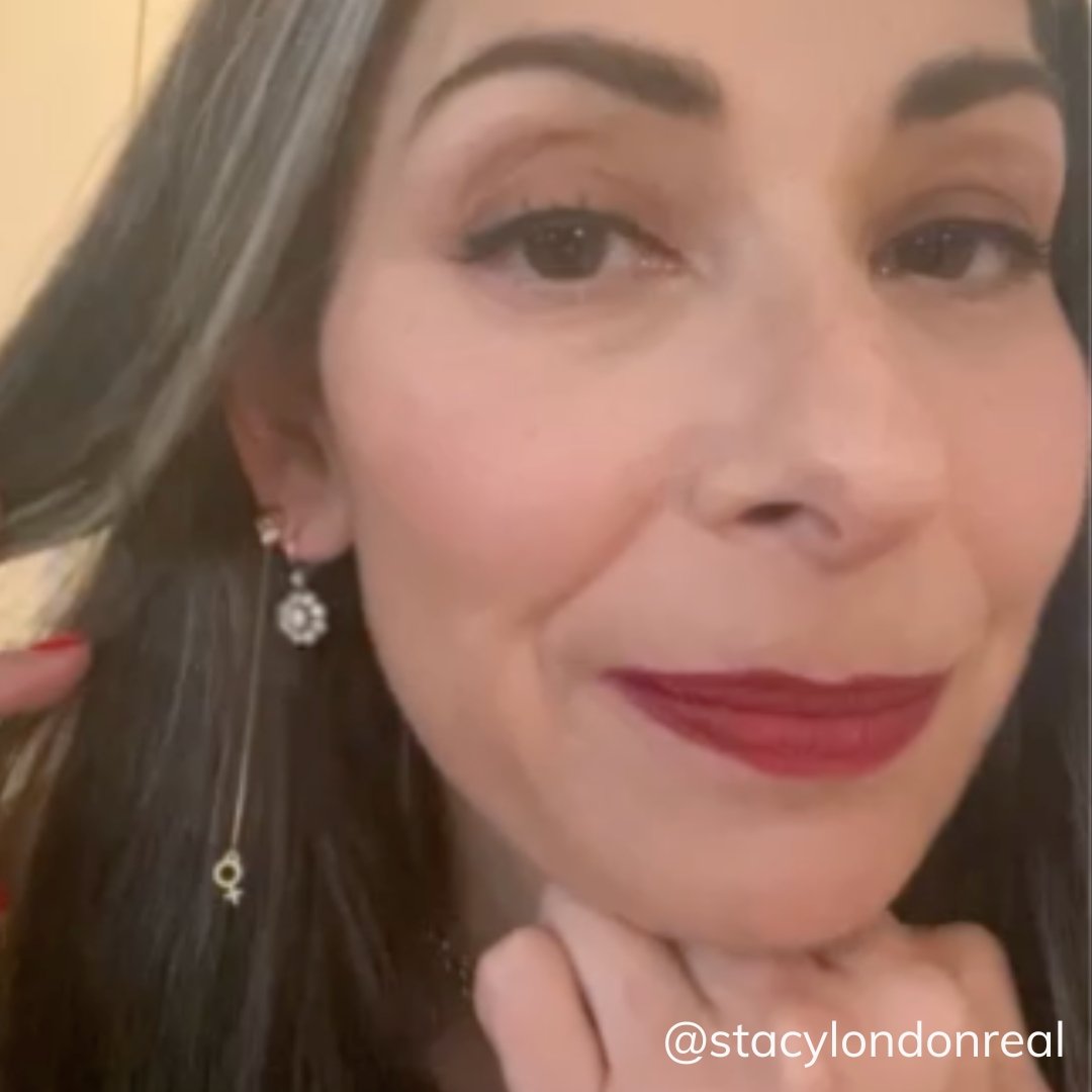 Solid 14k gold venus sign threader earring on What Not To Wear's Stacy London (@stacylondonreal)